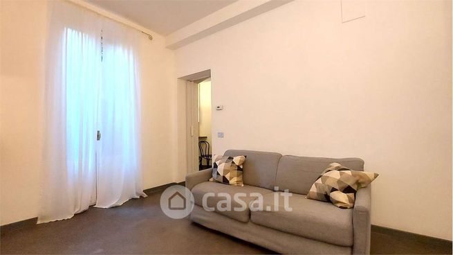 Appartamento in residenziale in Via Sambuco 9