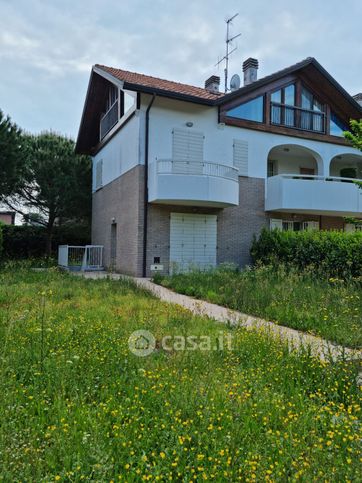 Villetta a schiera in residenziale in Via Maccanetto 26