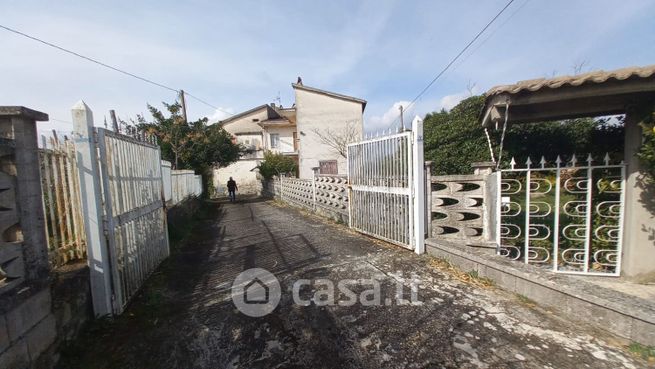 Casa indipendente in residenziale in rotabile dugenta