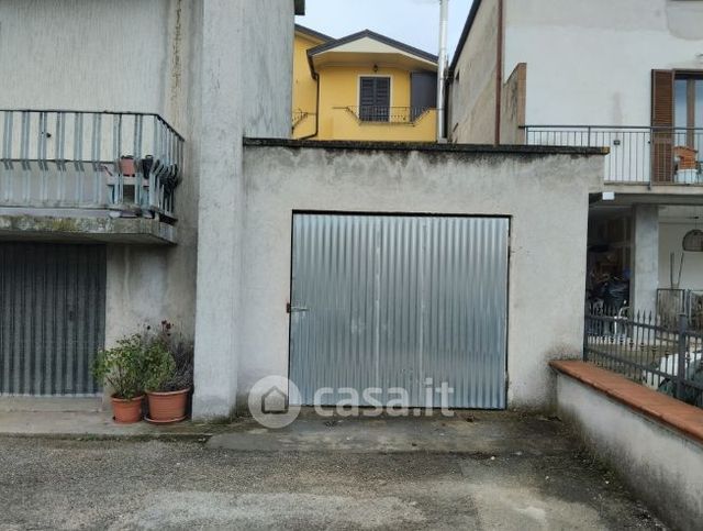 Box/posto auto in residenziale in Via Carlo Marx