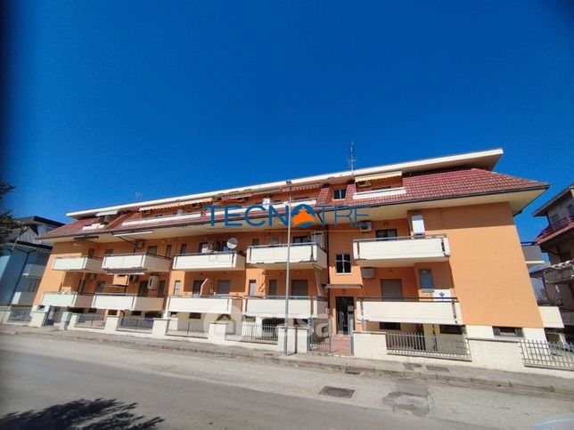 Appartamento in residenziale in Via del Porto 7