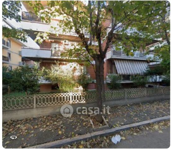 Appartamento in residenziale in Viale Monte Sirente 26