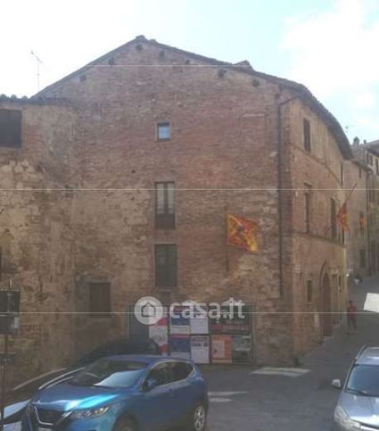 Appartamento in residenziale in Via Ricci 22
