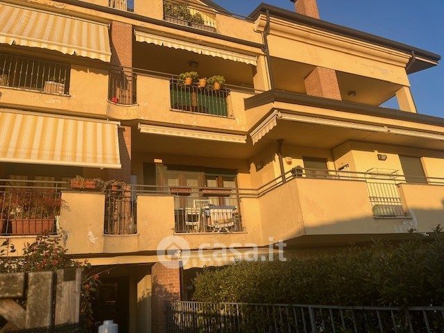 Appartamento in residenziale in Via Resegone 68