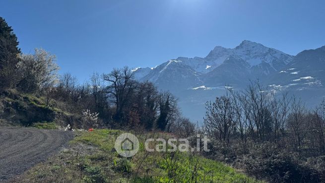 Terreno edificabile in residenziale in Frazione Porossan-Les Arsins