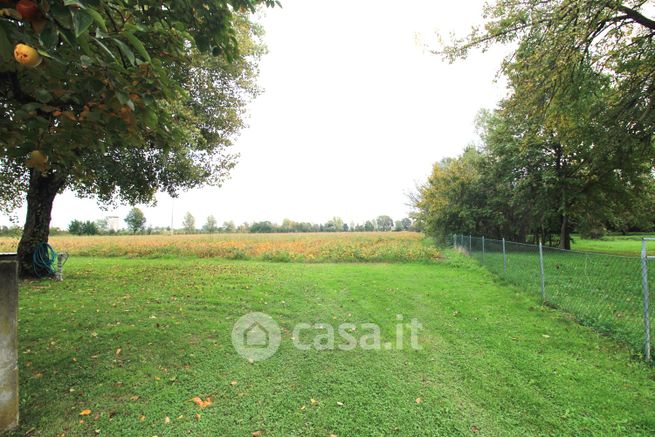 Terreno agricolo in commerciale in Via Girardini e Tonello