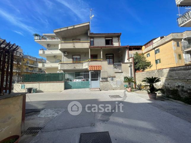 Appartamento in residenziale in Via Colonne 48