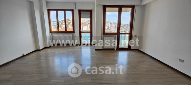 Appartamento in residenziale in Viale Picciola