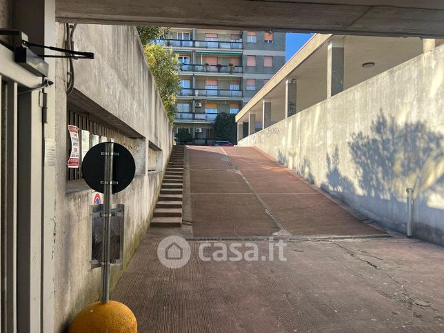 Garage/posto auto in residenziale in Via G. Marconi 30