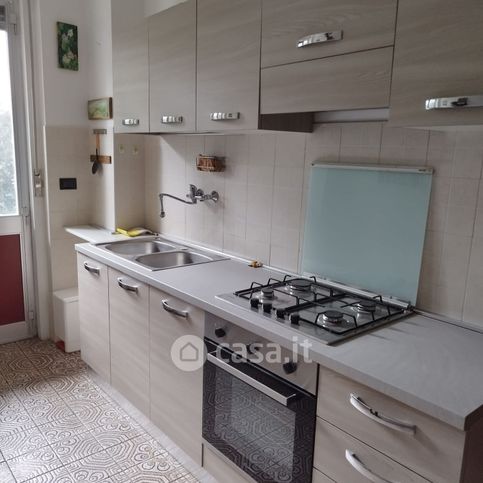 Appartamento in residenziale in Via Mongioie 23