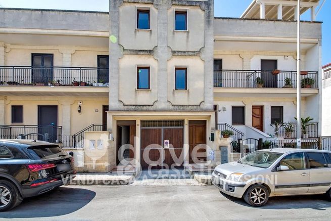 Casa indipendente in residenziale in Via Enrico Toti 53