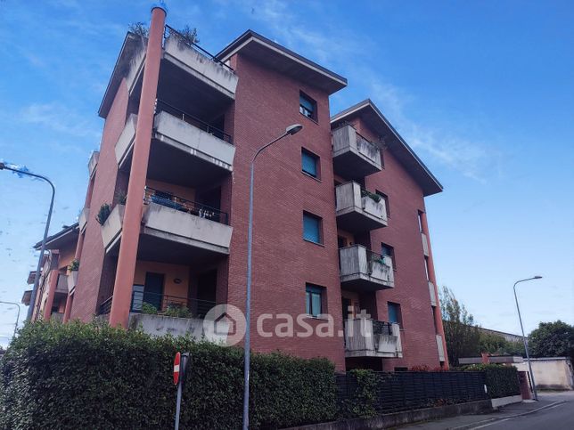 Appartamento in residenziale in Via A. Ponchielli 6