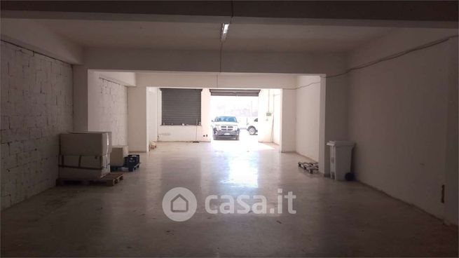 Garage/posto auto in residenziale in Via Trapani