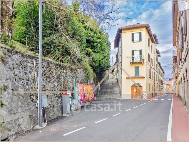 Casa indipendente in residenziale in Via C. Cavour 2