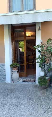 Casa bi/trifamiliare in residenziale in Via Dante Alighieri 55