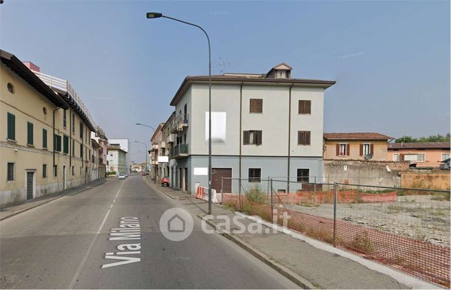 Appartamento in residenziale in Via Milano 142