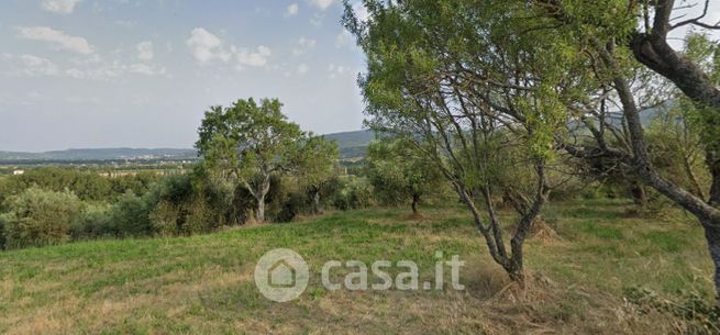 Terreno edificabile in residenziale in Via dell'Industria