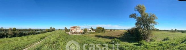 Terreno agricolo in commerciale in Via Dolomiti