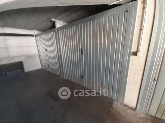 Box/posto auto in residenziale in Via San Carlo