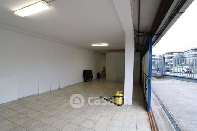 Garage/posto auto in residenziale in Via Campano Giovanni da Novara 30 a