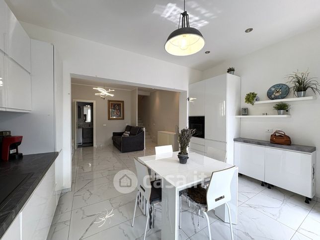 Casa bi/trifamiliare in residenziale in Via Malpensata