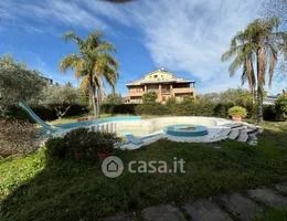 Villa in residenziale in Via Piemonte