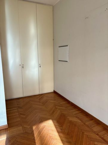 Appartamento in residenziale in Viale Regina Giovanna 24 B