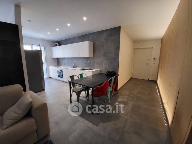 Appartamento in residenziale in Via Laureati