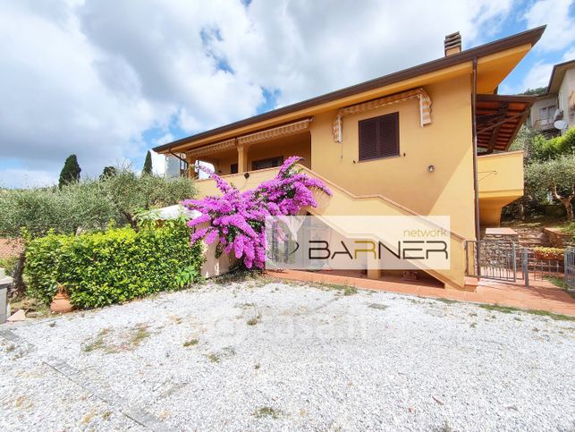 Villa in residenziale in Via delle Sezioni 4899