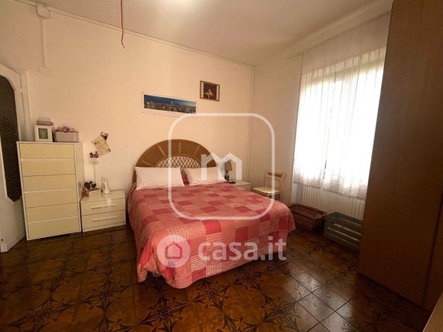 Appartamento in residenziale in Via Colle Azzolino 4