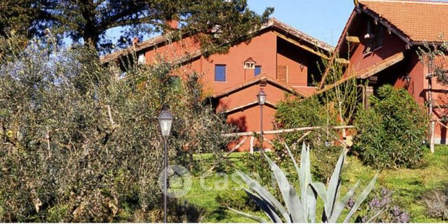 Casa indipendente in residenziale in Via Fontana Mancina