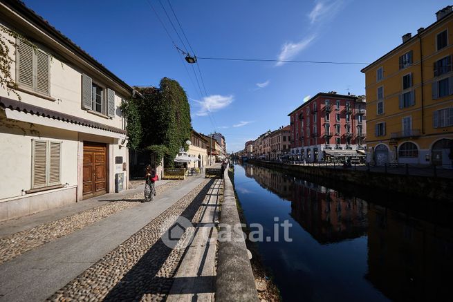 Ufficio in commerciale in Via Valenza 15