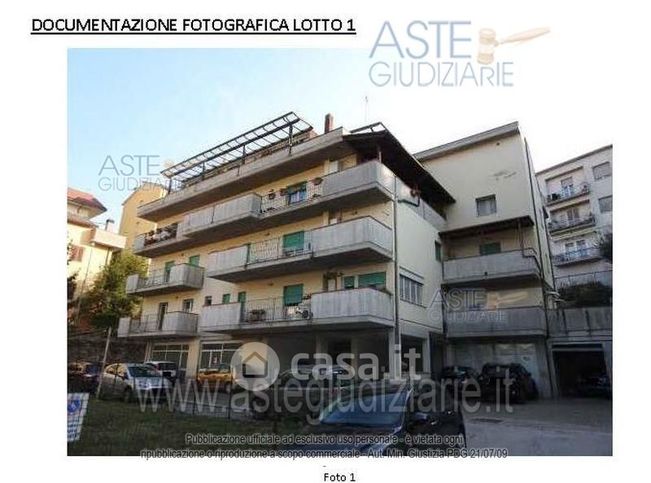 Ufficio in commerciale in Via Nicola Dati