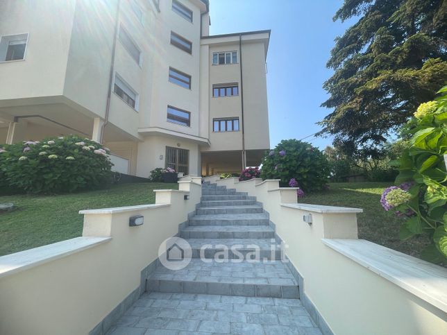 Appartamento in residenziale in Via F. Cottignoli 3