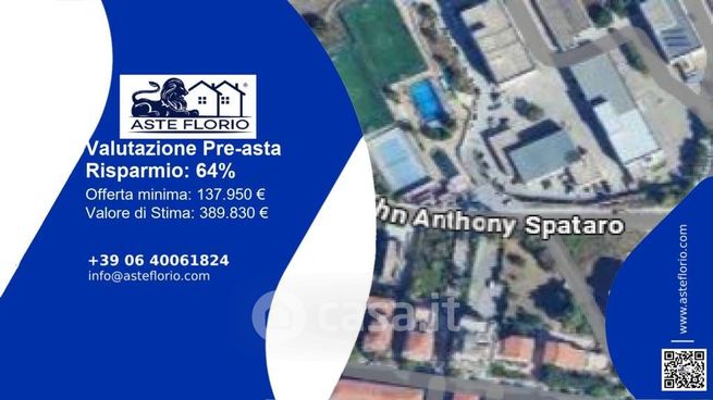 Ufficio in commerciale in Via John Anthony Spataro 17 a