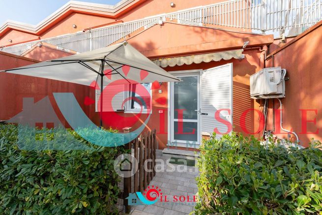 Appartamento in residenziale in Via Litoranea 5