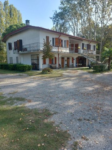 Villa in residenziale in Via Provinciale Copparo Migliarino 11