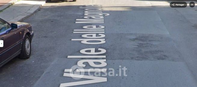 Ufficio in commerciale in Viale delle Magnolie 37