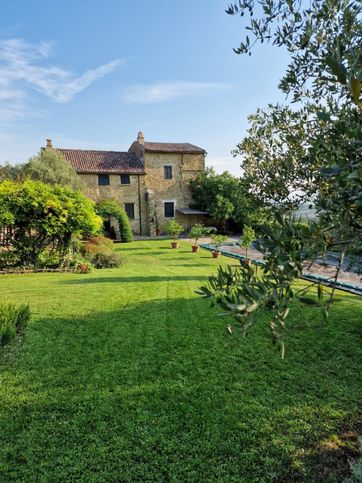 Rustico/casale in residenziale in Località Croce - Castione 5
