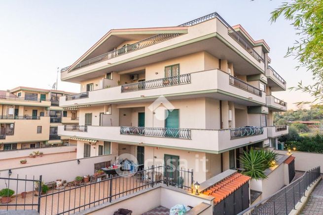 Appartamento in residenziale in Via delle Rose