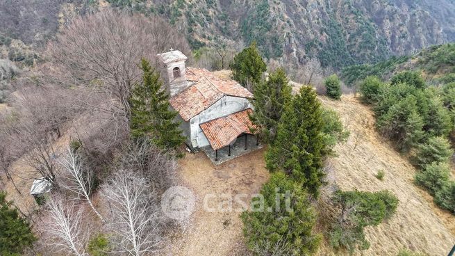 Terreno agricolo in commerciale in 