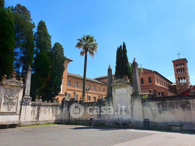 Villa in residenziale in Piazza di Sant'Alessio