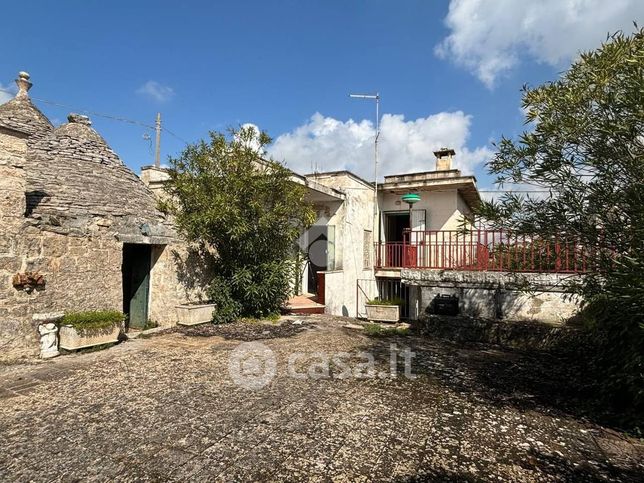 Villa in residenziale in Strada Vecchia Ceglie