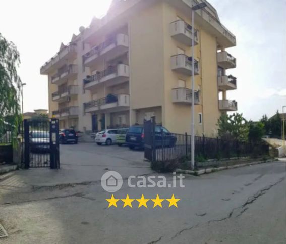 Appartamento in residenziale in Via Alcide De Gasperi