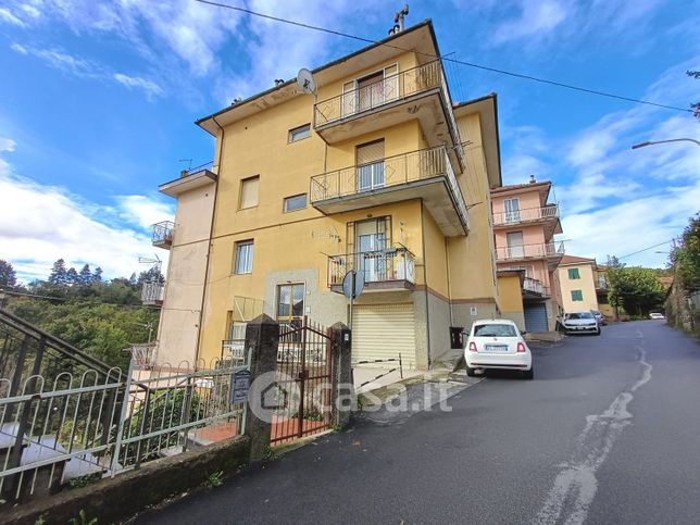 Appartamento in residenziale in Via Martiri di Voltaggio 13