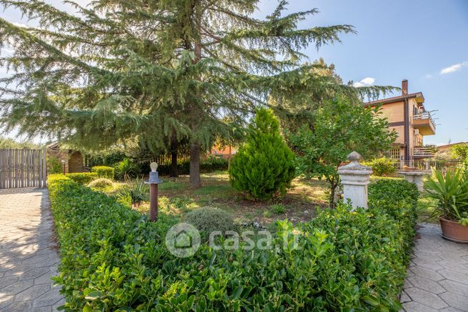 Villa in residenziale in Via Torregrotta