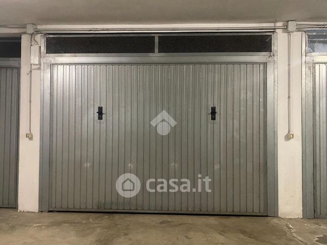 Garage/posto auto in residenziale in 