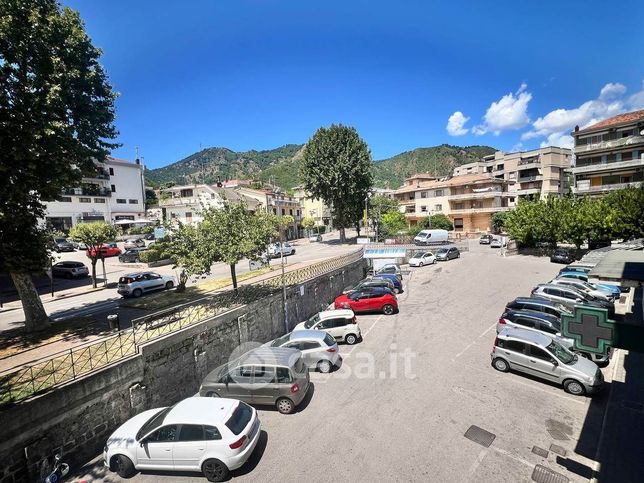 Ufficio in commerciale in