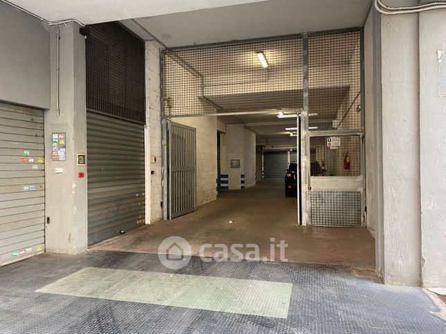 Garage/posto auto in residenziale in Piazza San Domenico Savio 13