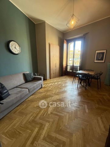 Appartamento in residenziale in Piazza Nicola Amore 6